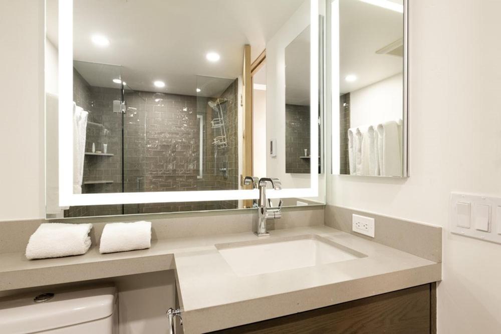 Chateau Roaring Fork Unit 25, Contemporary Condo With River Views, Close To Town Aspen Eksteriør bilde