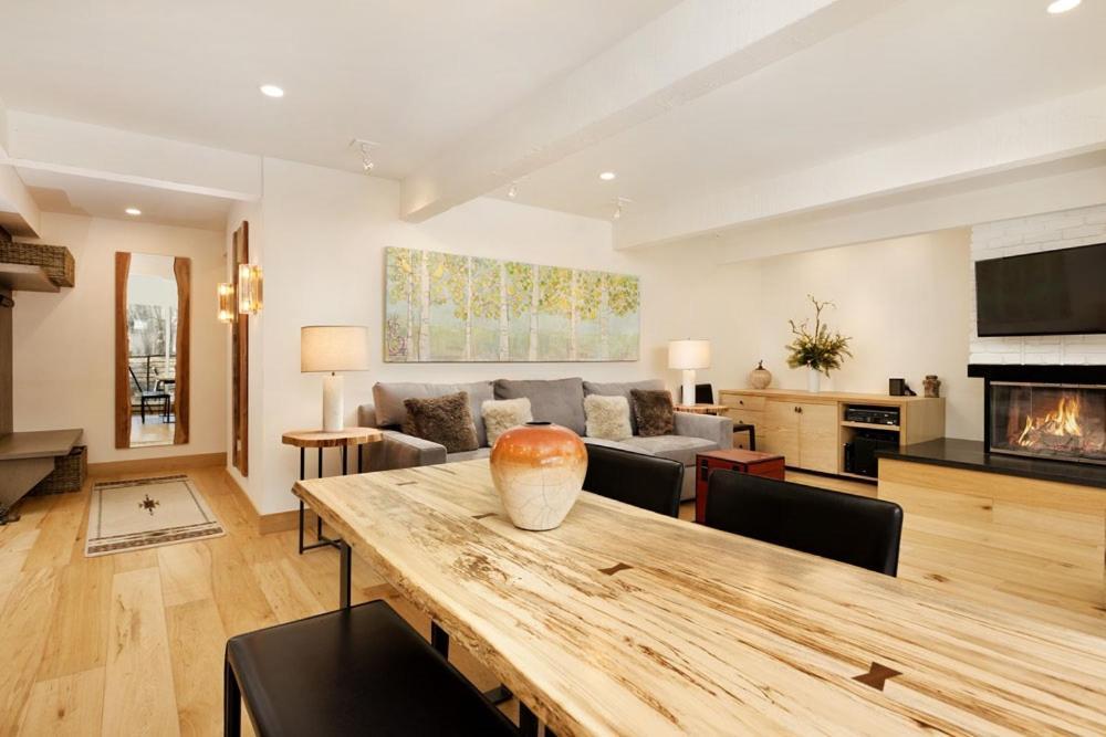 Chateau Roaring Fork Unit 25, Contemporary Condo With River Views, Close To Town Aspen Eksteriør bilde