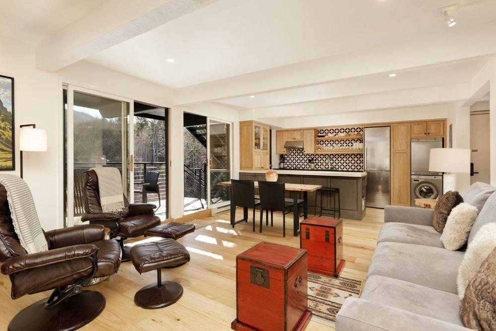 Chateau Roaring Fork Unit 25, Contemporary Condo With River Views, Close To Town Aspen Eksteriør bilde